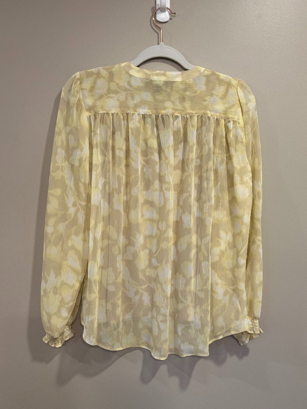 Simply Vera Vera Wang long-sleeve top - semi-sheer w/tank-style camisole liner - Picture 2 of 6